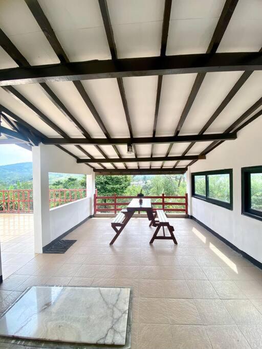 Guest House Sakura F3 Bogor Exteriér fotografie
