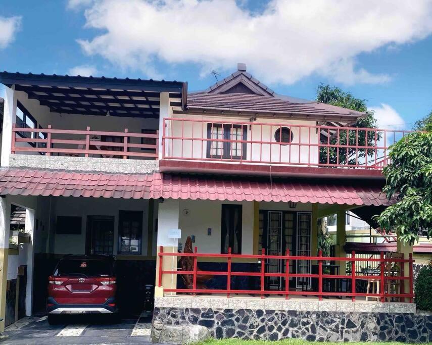 Guest House Sakura F3 Bogor Exteriér fotografie