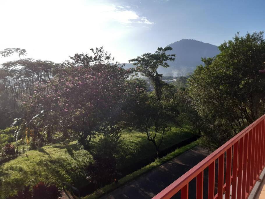 Guest House Sakura F3 Bogor Exteriér fotografie